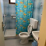 شقة Finikas