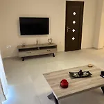 شقة Finikas إريا