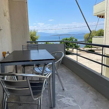 Finikas Apartamento Íria