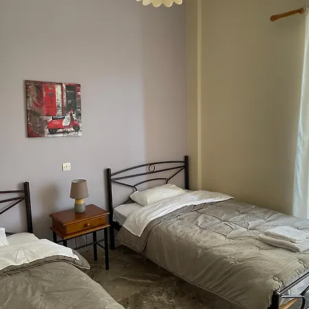 Apartment Finikas *