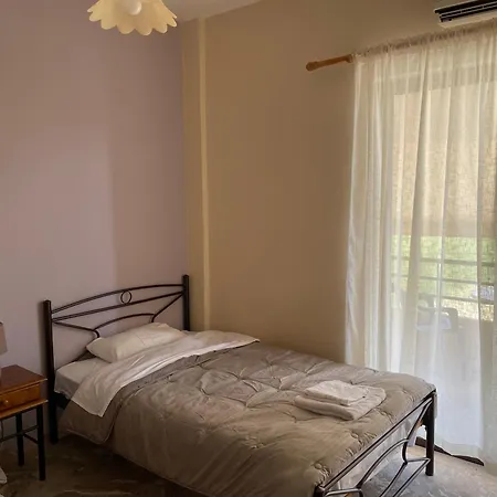 Finikas Apartment