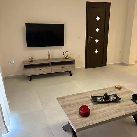 Apartamento Finikas Íria