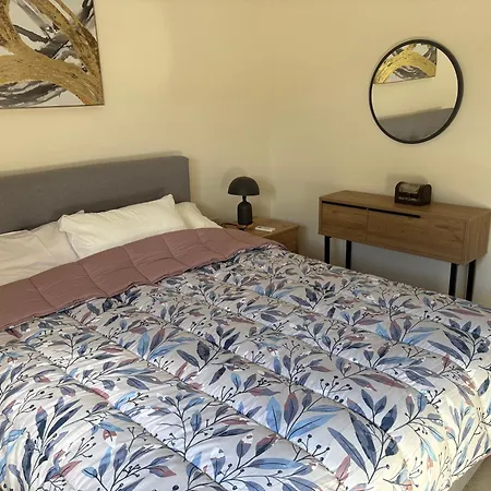 Apartament Finikas Iria